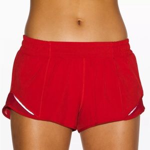 Red Lulu Hotty hot short